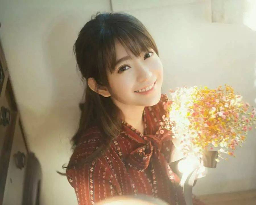 19加韩国美女VIP视频365随看，一场数字时代的亲密幻觉与真实边界